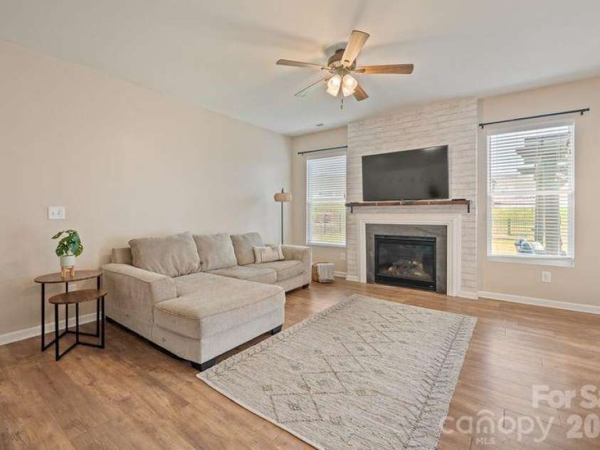 113 Lantern Acres Drive, Mooresville, NC 28115.  MLS# CAR4373088, YatesRealty ID 22443. Gas burning FP