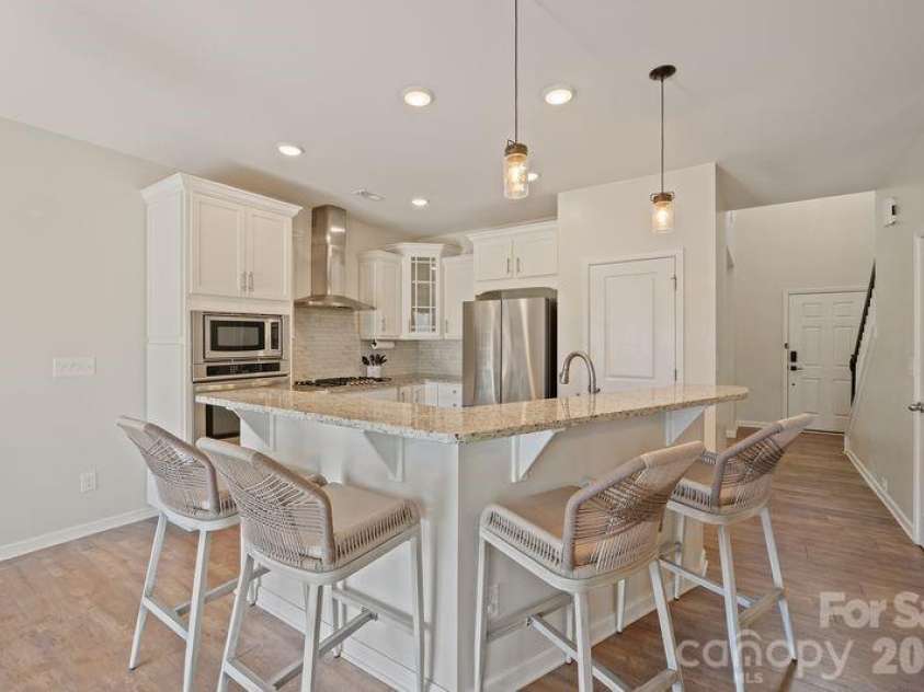 113 Lantern Acres Drive, Mooresville, NC 28115.  MLS# CAR4373088, YatesRealty ID 22443. Pendant lighting 