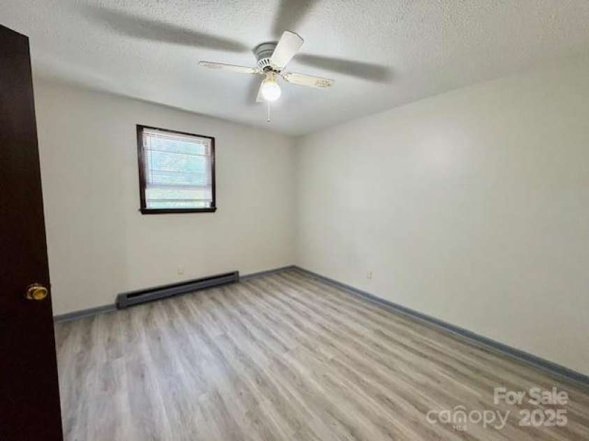 124/126 Polly Street, Morganton, NC 28655.  MLS# CAR4274282, YatesRealty ID 22444. 