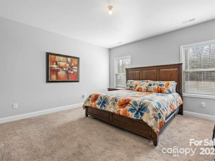 134 Gibbs Circle, Maiden, NC 28650.  MLS# CAR4313208, YatesRealty ID 22445. Primary Bedroom