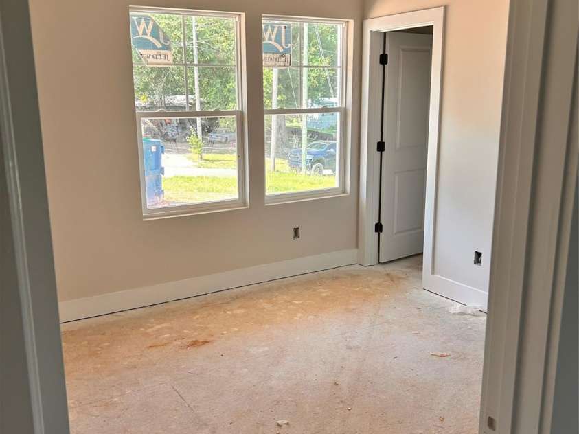 3506 14th Avenue, Hickory, NC 28602.  MLS# CAR4275889, YatesRealty ID 22445. 