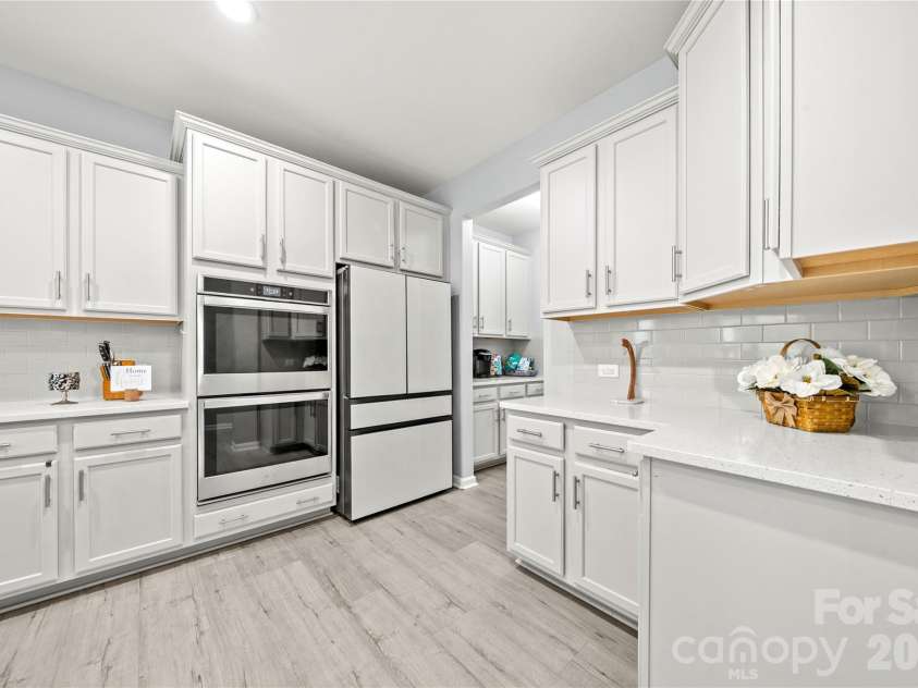 1035 Beacon Avenue, Monroe, NC 28110.  MLS# CAR4389329, YatesRealty ID 22446. 