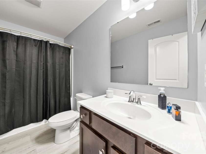 1035 Beacon Avenue, Monroe, NC 28110.  MLS# CAR4389329, YatesRealty ID 22446. 