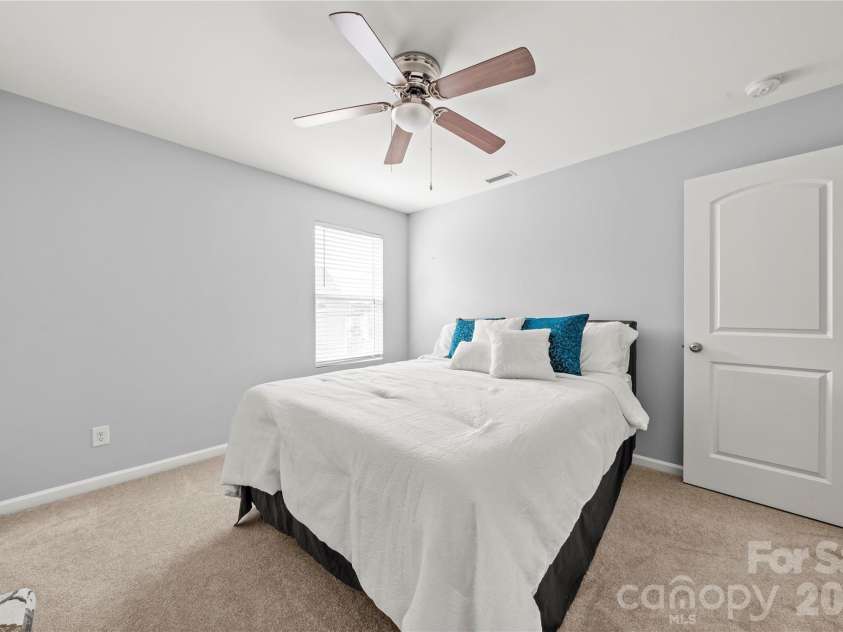 1035 Beacon Avenue, Monroe, NC 28110.  MLS# CAR4389329, YatesRealty ID 22446. 