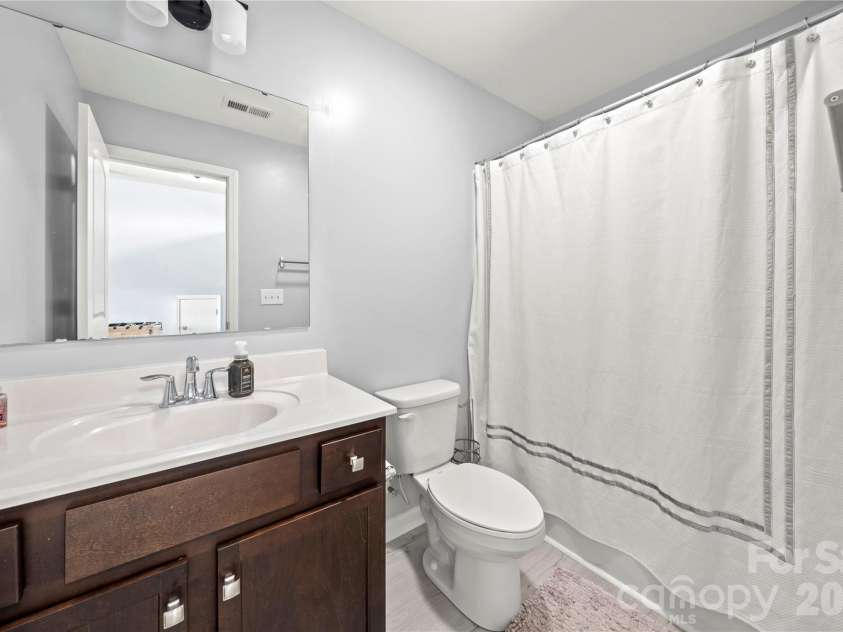1035 Beacon Avenue, Monroe, NC 28110.  MLS# CAR4389329, YatesRealty ID 22446. 
