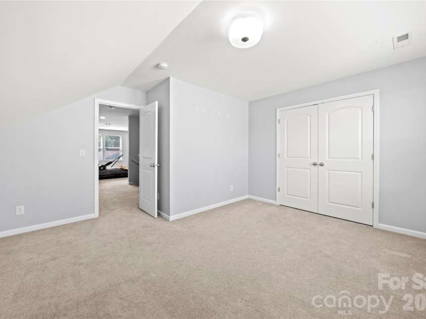 1035 Beacon Avenue, Monroe, NC 28110.  MLS# CAR4389329, YatesRealty ID 22446. 
