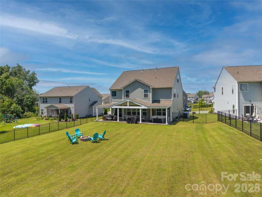 1035 Beacon Avenue, Monroe, NC 28110.  MLS# CAR4389329, YatesRealty ID 22446. 