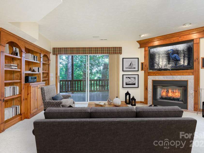 299 Carriage Summitt Way, Hendersonville, NC 28791.  MLS# CAR4305616, YatesRealty ID 22447. Lower Family Room - Virtual Staging
