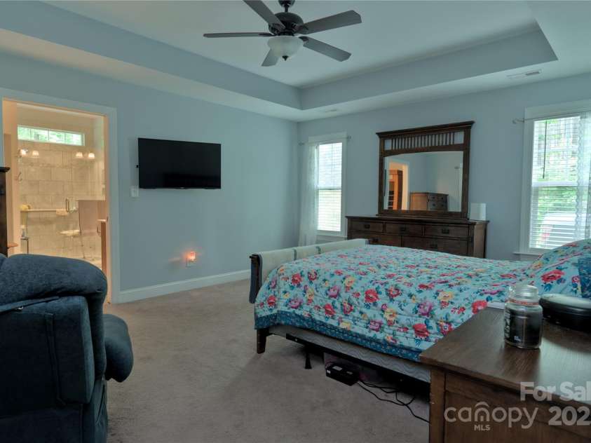 4660 Gold Finch Drive, Denver, NC 28037.  MLS# CAR4260143, YatesRealty ID 22448. 