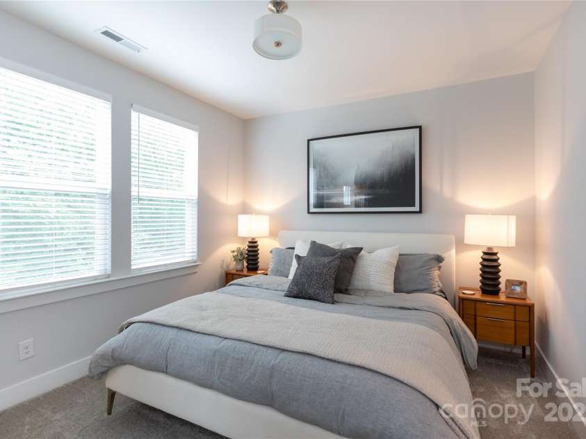 2254 Electric Lane, Charlotte, NC 28205.  MLS# CAR4254764, YatesRealty ID 22449. 