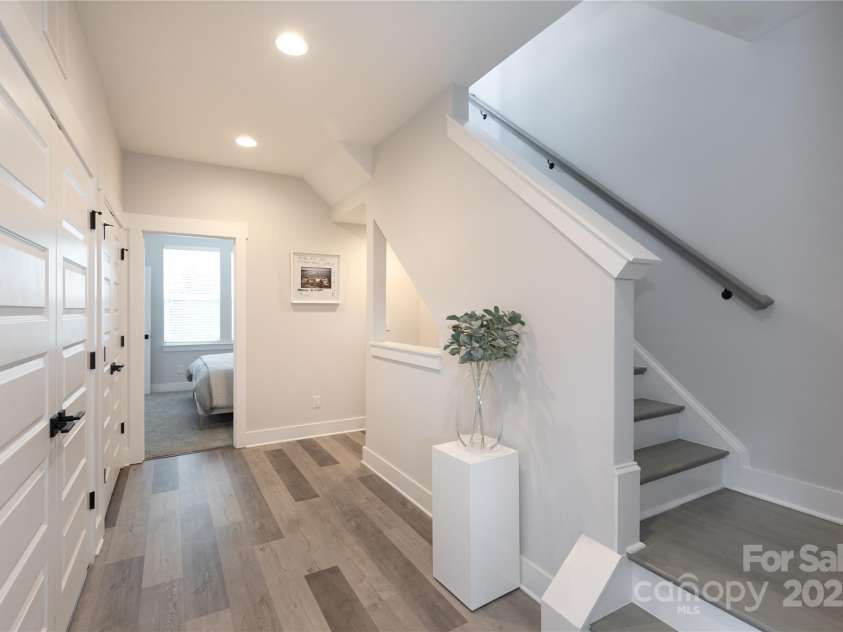 2254 Electric Lane, Charlotte, NC 28205.  MLS# CAR4254764, YatesRealty ID 22449. 