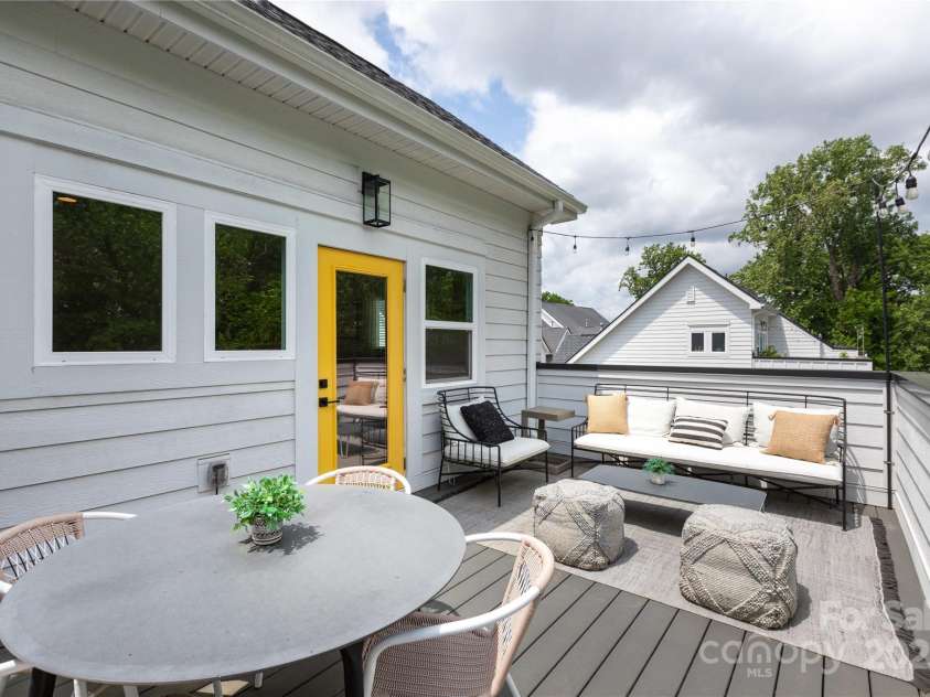 2254 Electric Lane, Charlotte, NC 28205.  MLS# CAR4254764, YatesRealty ID 22449. 