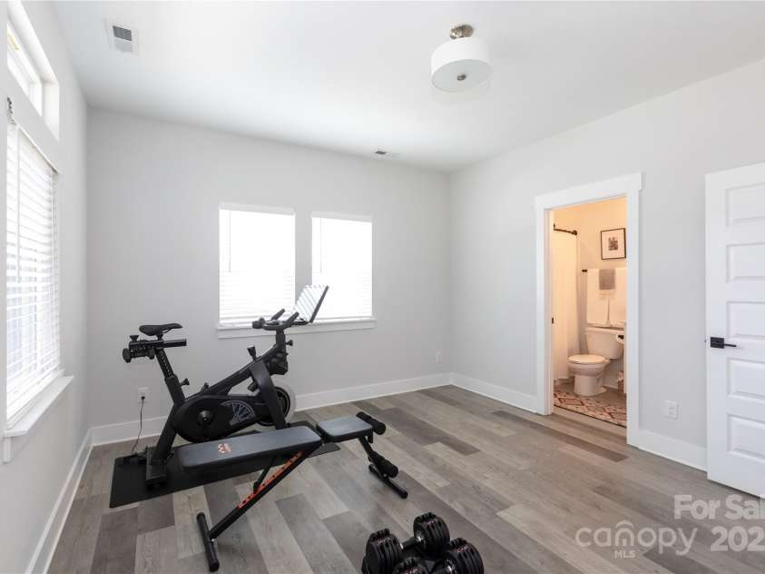 2254 Electric Lane, Charlotte, NC 28205.  MLS# CAR4254764, YatesRealty ID 22449. 