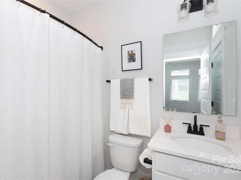 2254 Electric Lane, Charlotte, NC 28205.  MLS# CAR4254764, YatesRealty ID 22449. 