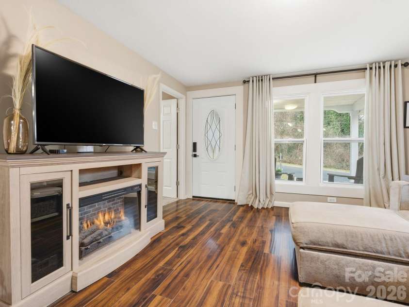 595 Gibson Drive, Concord, NC 28025.  MLS# CAR4336077, YatesRealty ID 2245. 