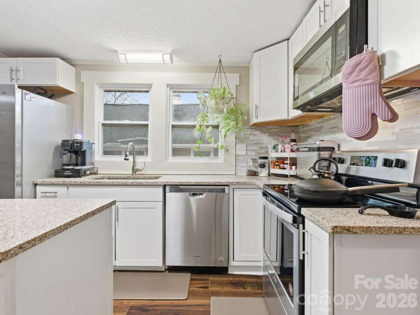 595 Gibson Drive, Concord, NC 28025.  MLS# CAR4336077, YatesRealty ID 2245. 