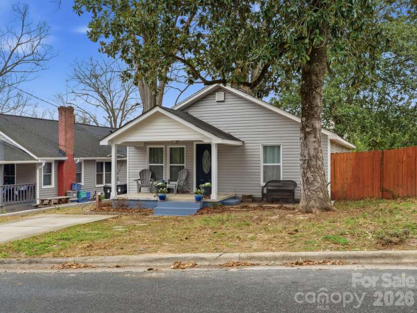 595 Gibson Drive, Concord, NC 28025.  MLS# CAR4336077, YatesRealty ID 2245. 