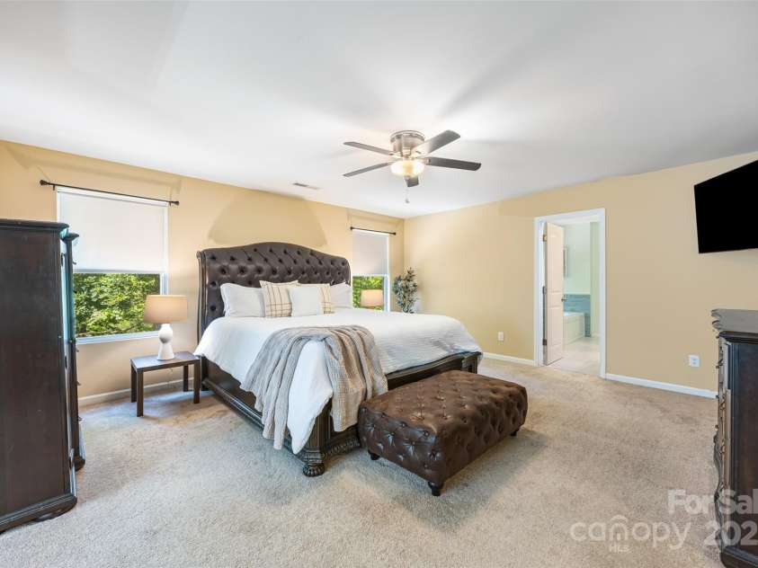 352 Nantucket Way, Rock Hill, SC 29732.  MLS# CAR4234886, YatesRealty ID 22450. Primary bedroom with ceiling fan