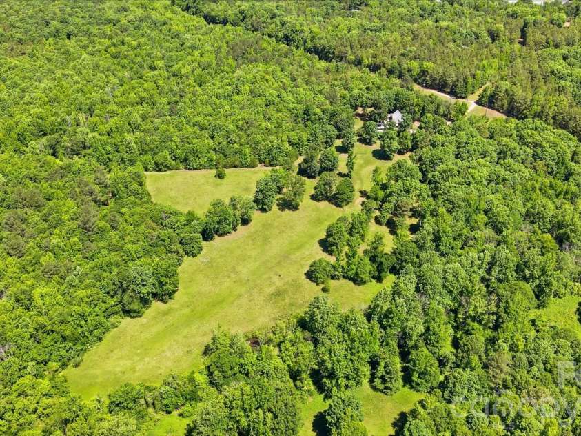 846 Windy Oaks Way, Van Wyck, SC 29720.  MLS# CAR4372947, YatesRealty ID 22450. 
