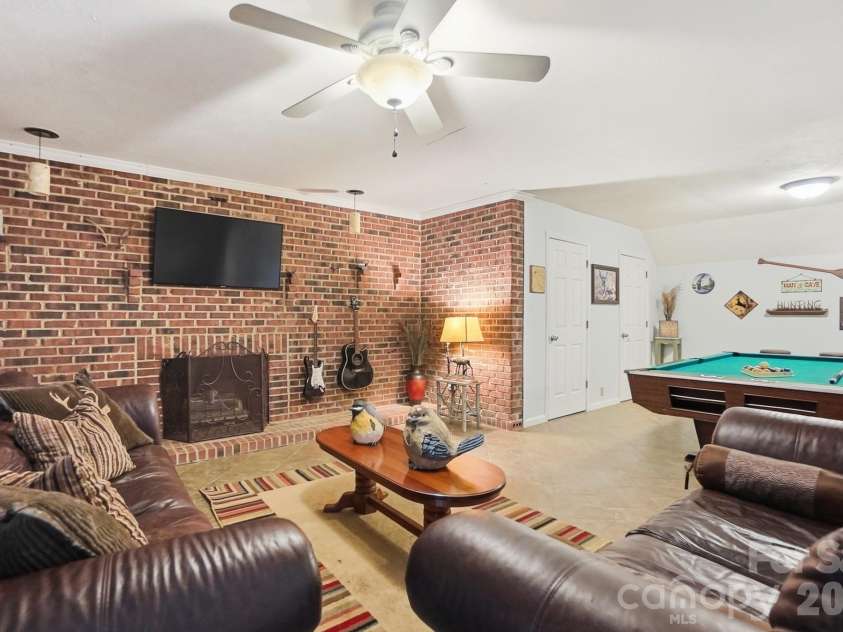 846 Windy Oaks Way, Van Wyck, SC 29720.  MLS# CAR4372947, YatesRealty ID 22450. Basement 