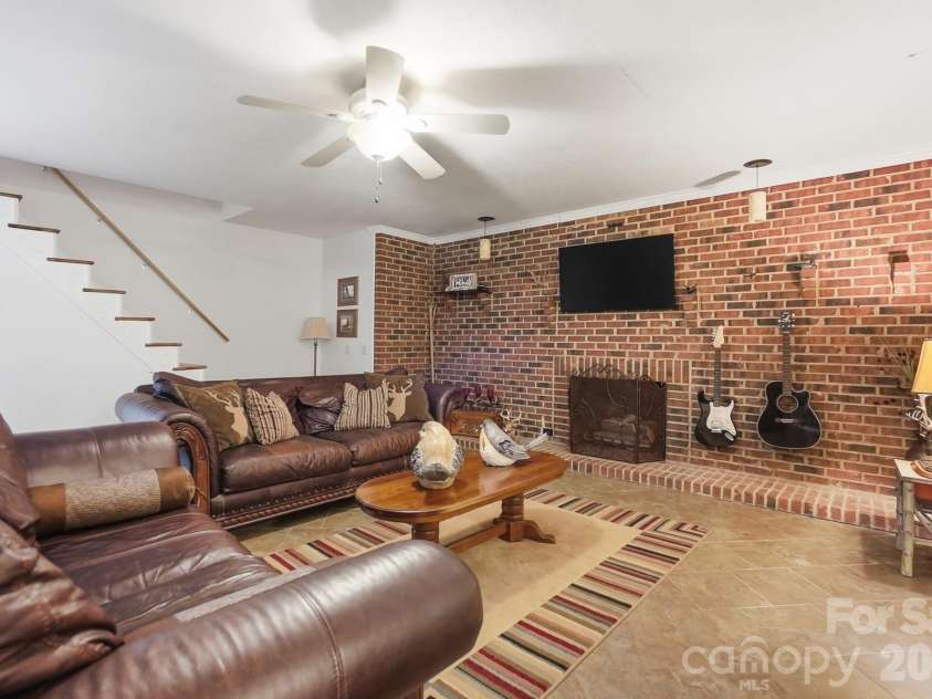 846 Windy Oaks Way, Van Wyck, SC 29720.  MLS# CAR4372947, YatesRealty ID 22450. Basement 