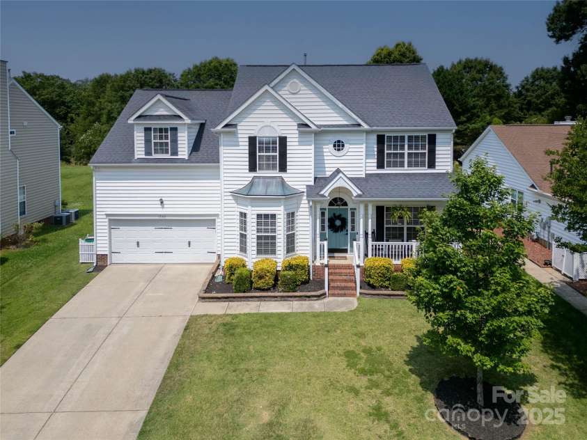 12303 Shadow Ridge Lane, Charlotte, NC 28273.  MLS# CAR4264466, YatesRealty ID 22451. Front of Home