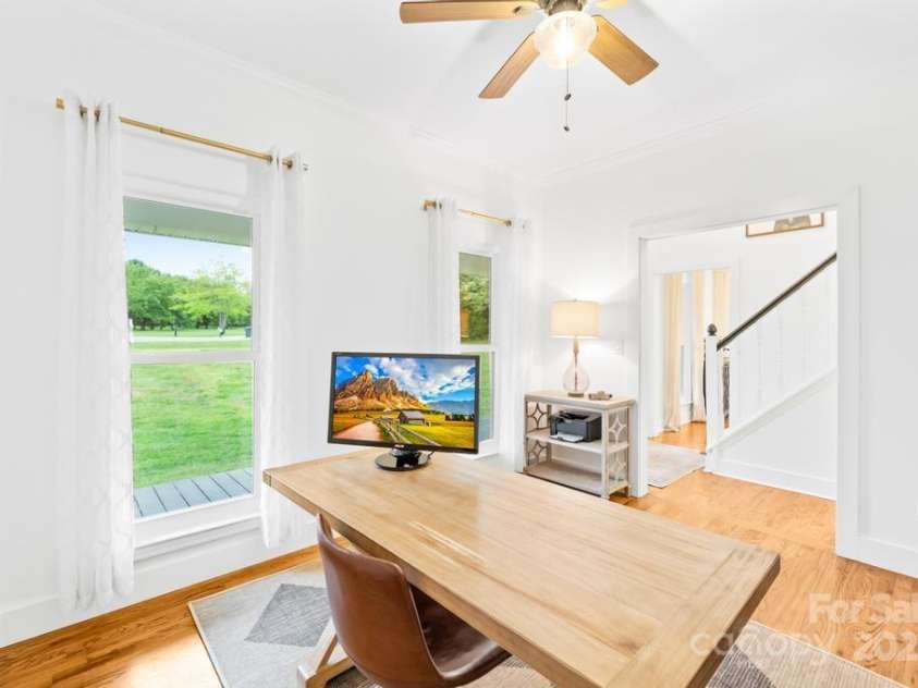 170 Della Drive, Statesville, NC 28625.  MLS# CAR4239883, YatesRealty ID 22452. 