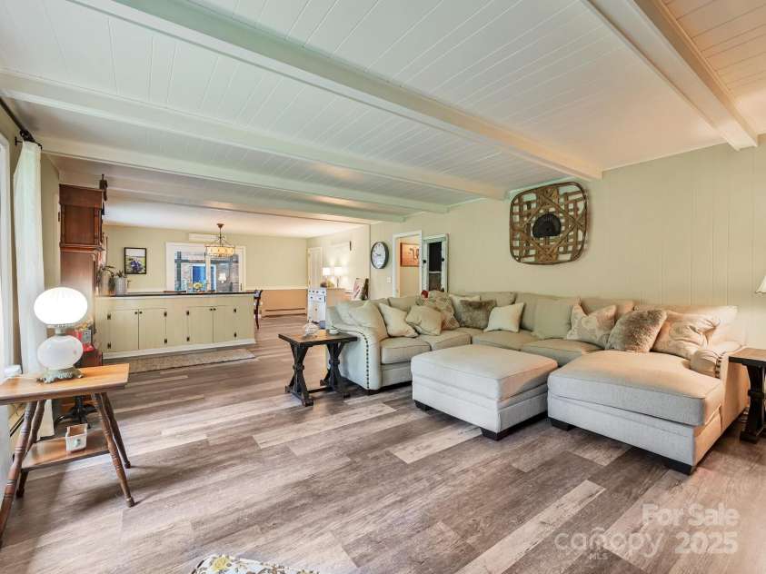 3221 Debbie Drive, Hendersonville, NC 28791.  MLS# CAR4255457, YatesRealty ID 22453. Lovely Decorative Ceilings in Living Area