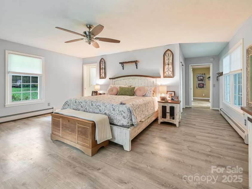 3221 Debbie Drive, Hendersonville, NC 28791.  MLS# CAR4255457, YatesRealty ID 22453. Primary Bedroom