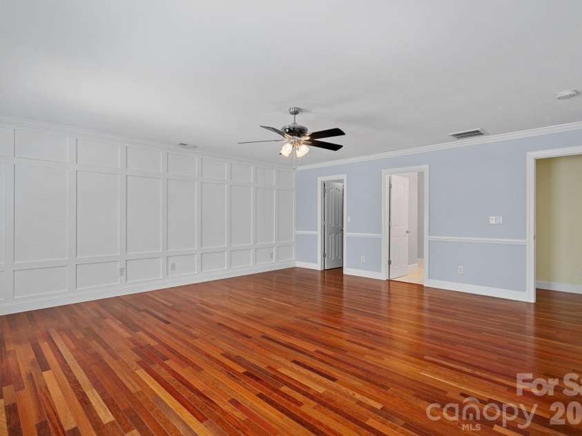 3951 Parkers Ferry Road, Fort Mill, SC 29715.  MLS# CAR4380191, YatesRealty ID 22453. 