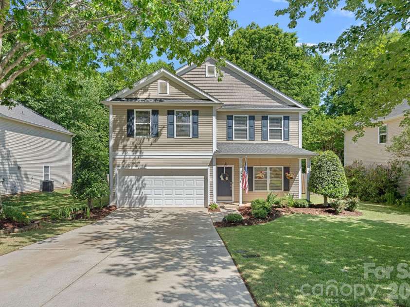 3951 Parkers Ferry Road, Fort Mill, SC 29715.  MLS# CAR4380191, YatesRealty ID 22453. 