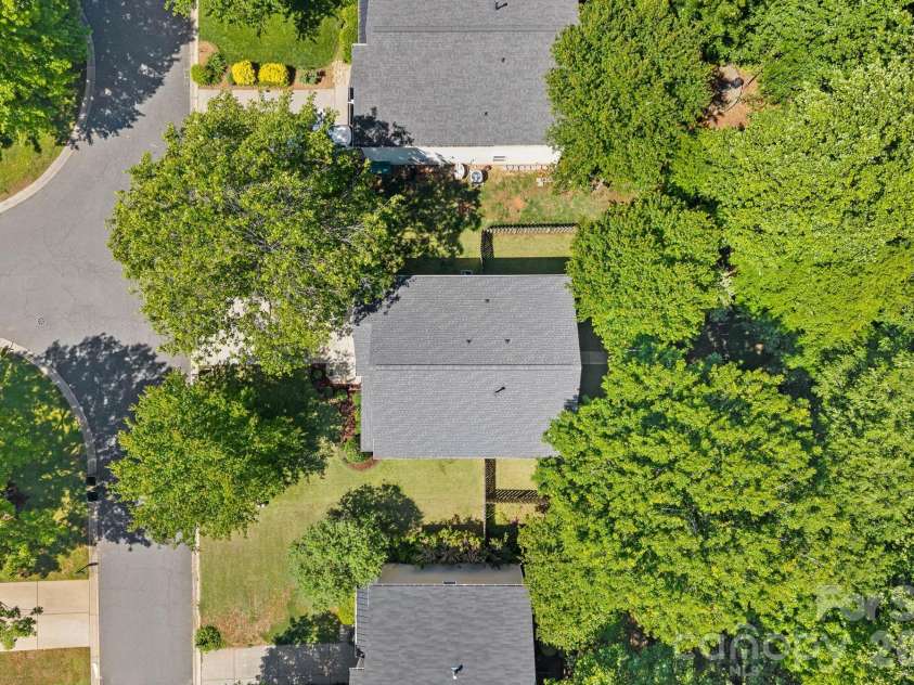 3951 Parkers Ferry Road, Fort Mill, SC 29715.  MLS# CAR4380191, YatesRealty ID 22453. 
