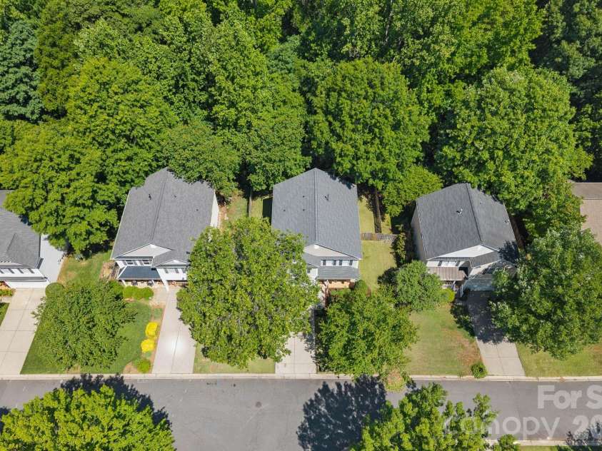 3951 Parkers Ferry Road, Fort Mill, SC 29715.  MLS# CAR4380191, YatesRealty ID 22453. 