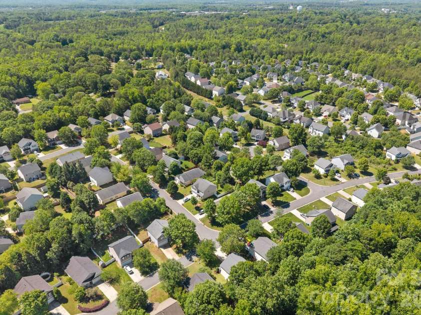 3951 Parkers Ferry Road, Fort Mill, SC 29715.  MLS# CAR4380191, YatesRealty ID 22453. 