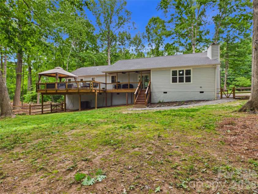 636 Wilderness Trail, Denver, NC 28037.  MLS# CAR4375379, YatesRealty ID 22456. 