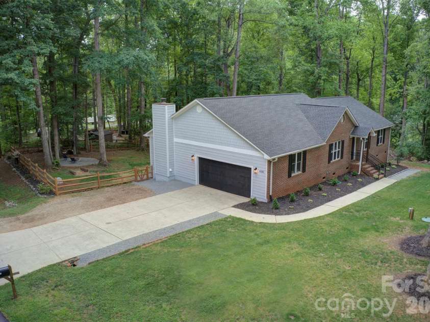 636 Wilderness Trail, Denver, NC 28037.  MLS# CAR4375379, YatesRealty ID 22456. 