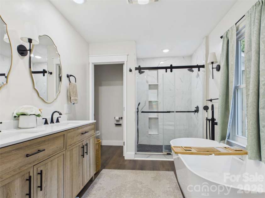 636 Wilderness Trail, Denver, NC 28037.  MLS# CAR4375379, YatesRealty ID 22456. Great redesign.