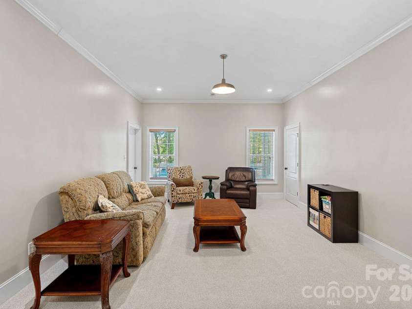 157 Ragsdale Trail, Mooresville, NC 28117.  MLS# CAR4379574, YatesRealty ID 22457. 
