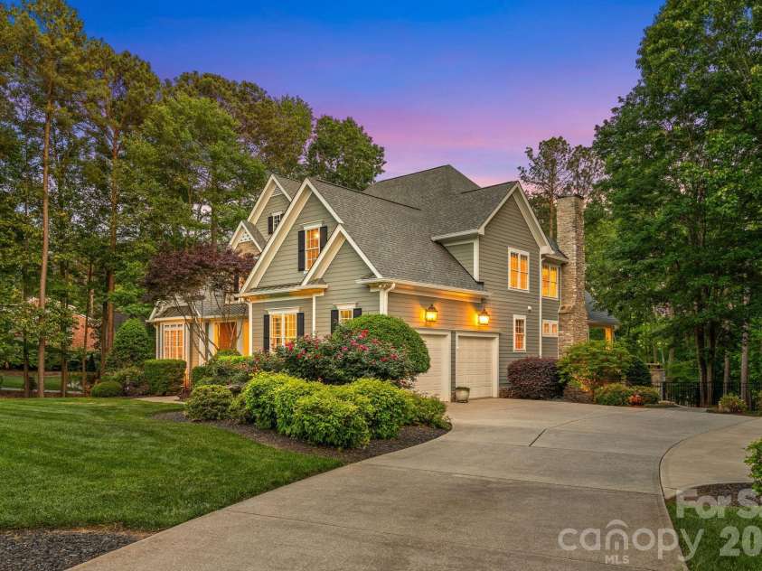 157 Ragsdale Trail, Mooresville, NC 28117.  MLS# CAR4379574, YatesRealty ID 22457. 