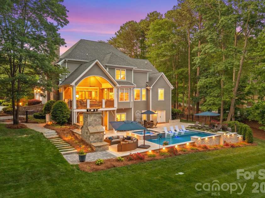 157 Ragsdale Trail, Mooresville, NC 28117.  MLS# CAR4379574, YatesRealty ID 22457. 