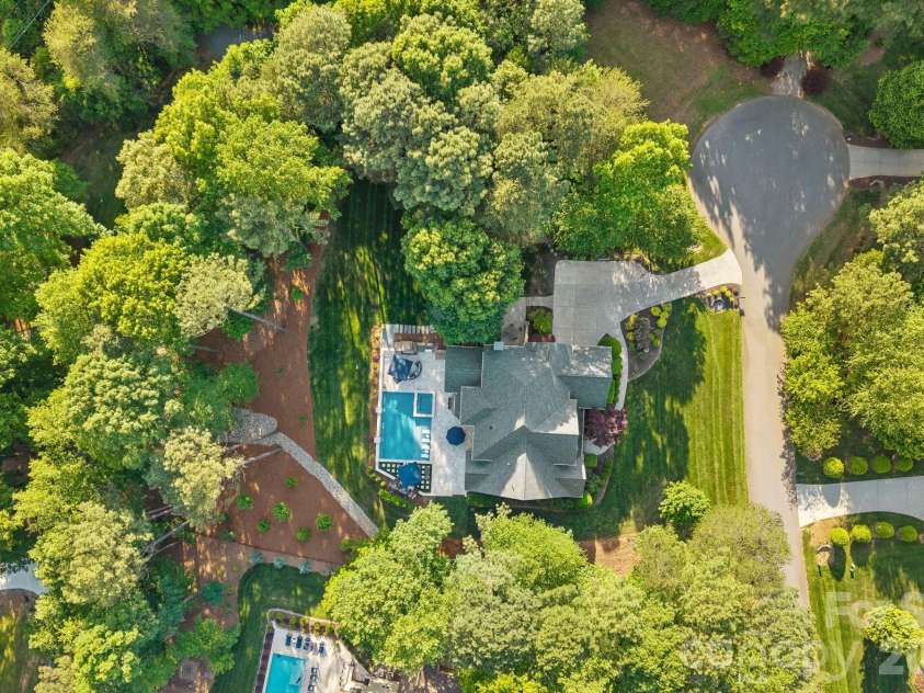 157 Ragsdale Trail, Mooresville, NC 28117.  MLS# CAR4379574, YatesRealty ID 22457. 
