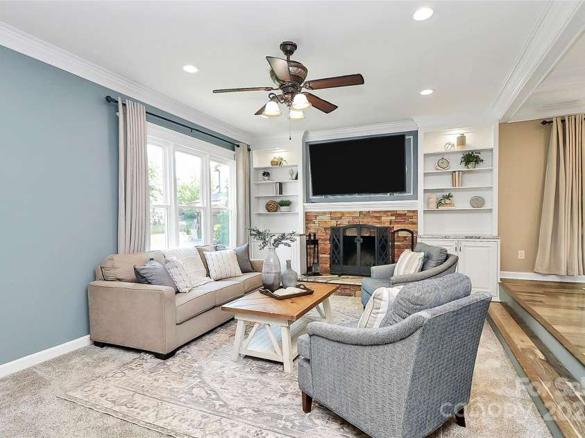 1011 Bydeford Court, Matthews, NC 28105.  MLS# CAR4266456, YatesRealty ID 22458. 