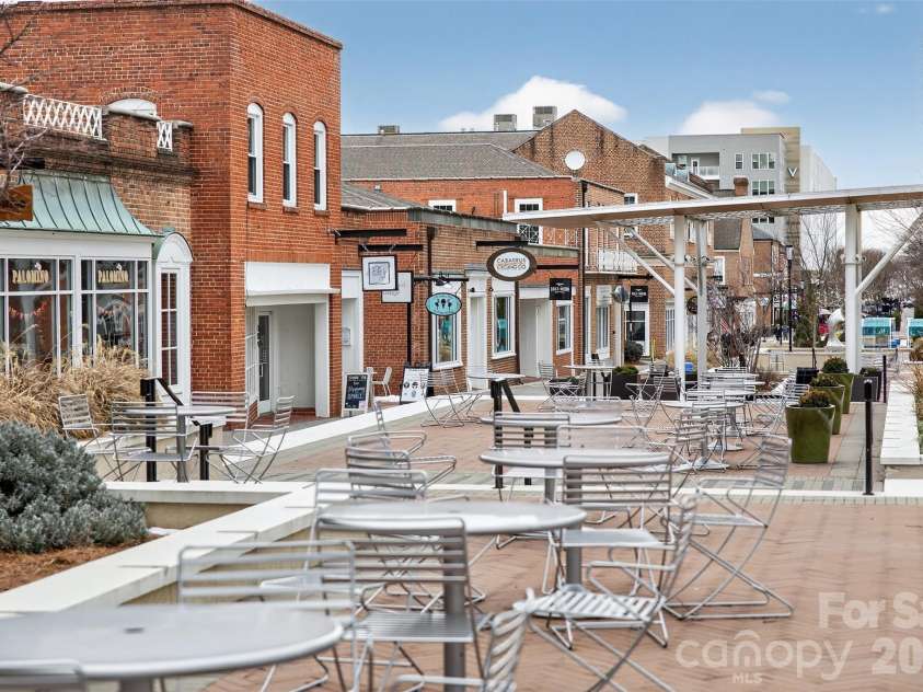 1526 Shepard Street, Kannapolis, NC 28083.  MLS# CAR4336339, YatesRealty ID 22458. Downtown Kannapolis