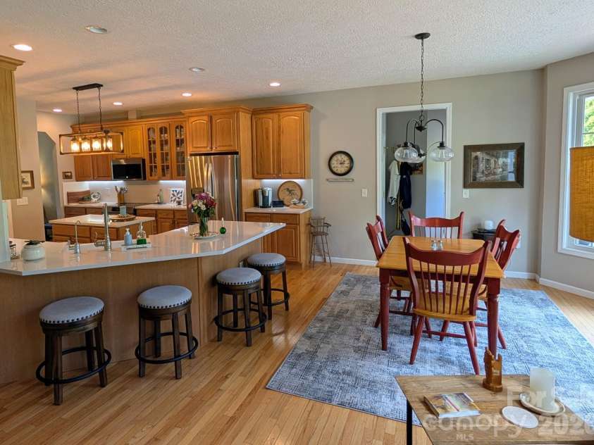 96 Buckeye Branch Drive, Clyde, NC 28721.  MLS# CAR4381986, YatesRealty ID 22459. 