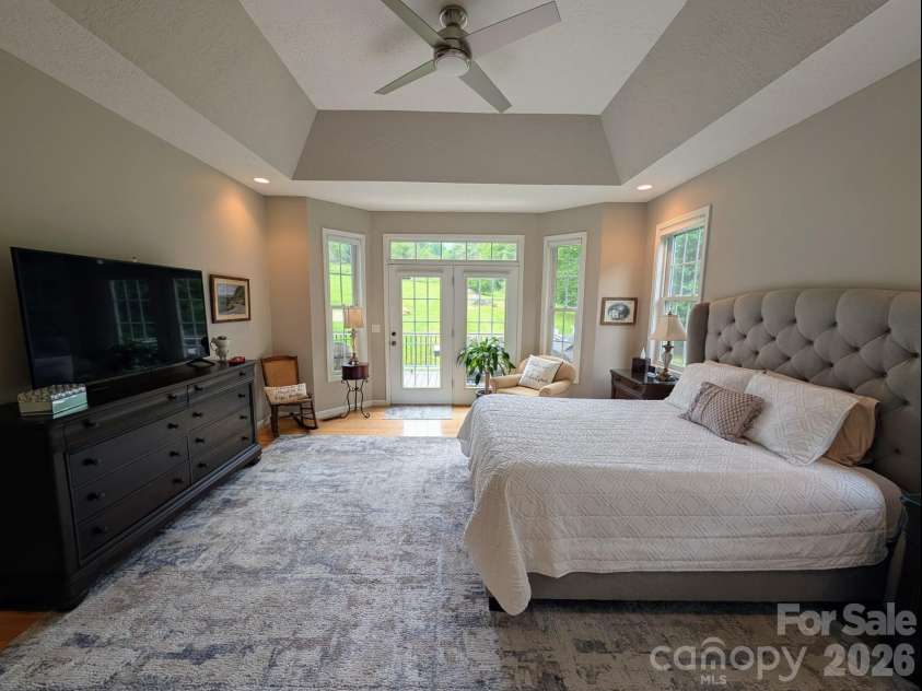 96 Buckeye Branch Drive, Clyde, NC 28721.  MLS# CAR4381986, YatesRealty ID 22459. 