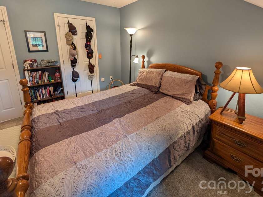 96 Buckeye Branch Drive, Clyde, NC 28721.  MLS# CAR4381986, YatesRealty ID 22459. 