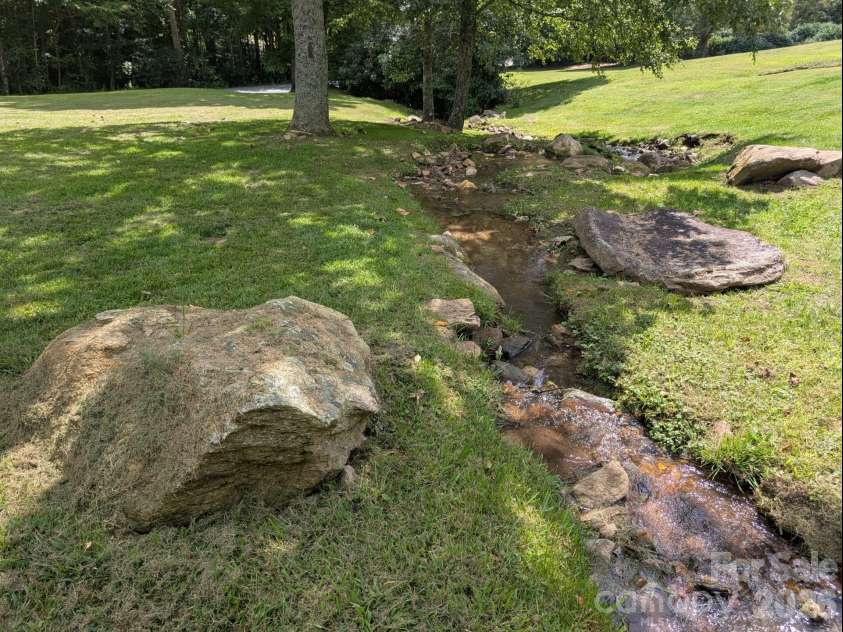 96 Buckeye Branch Drive, Clyde, NC 28721.  MLS# CAR4381986, YatesRealty ID 22459. 