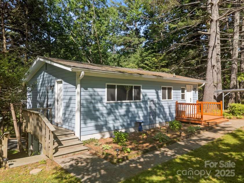 35 Lakemont Cottage Trail, Flat Rock, NC 28731.  MLS# CAR4271770, YatesRealty ID 2246. 