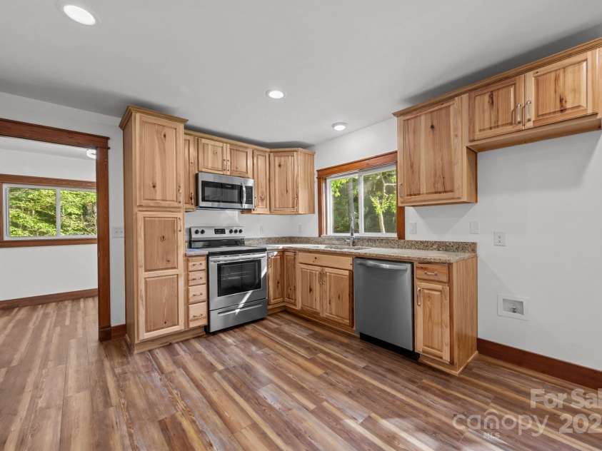 35 Lakemont Cottage Trail, Flat Rock, NC 28731.  MLS# CAR4271770, YatesRealty ID 2246. 