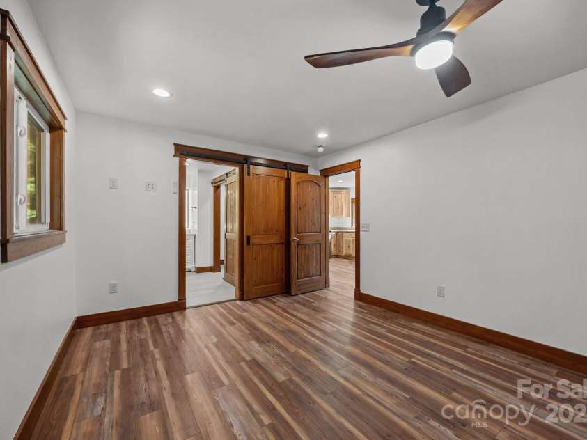 35 Lakemont Cottage Trail, Flat Rock, NC 28731.  MLS# CAR4271770, YatesRealty ID 2246. 